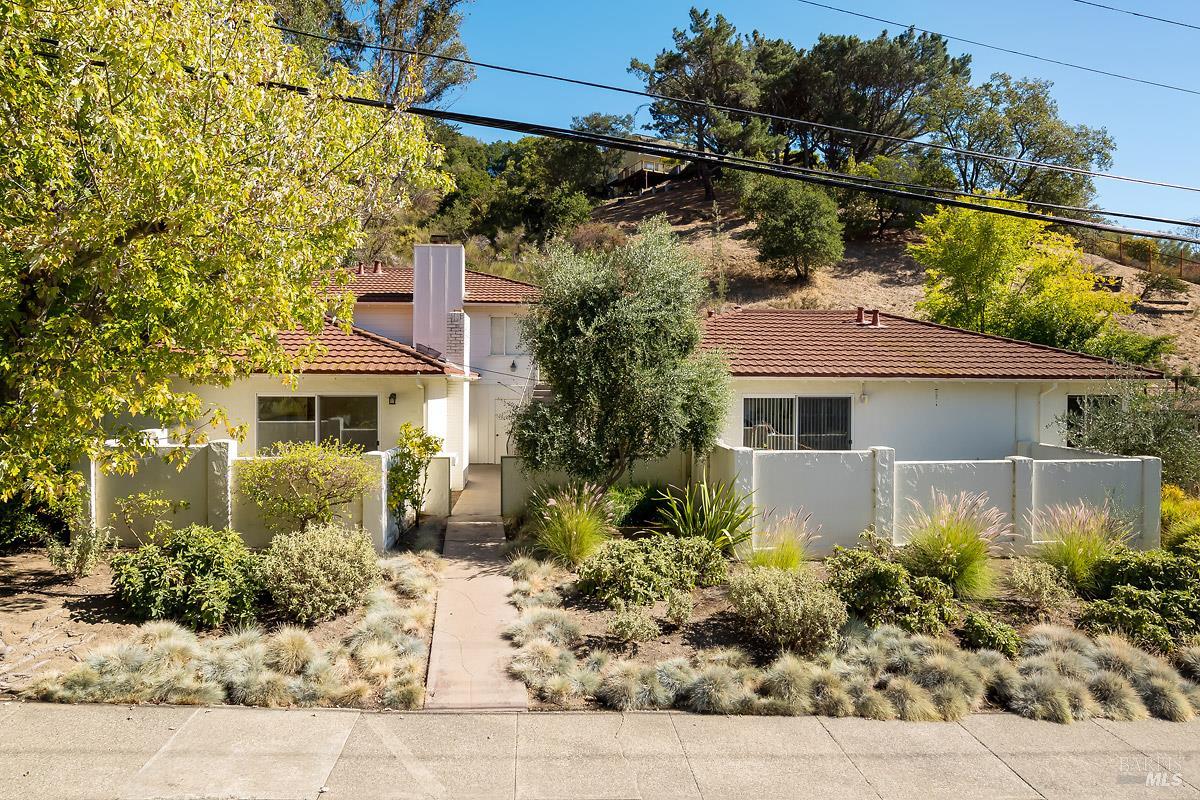 40-44 Elizabeth Way San Rafael CA 94901