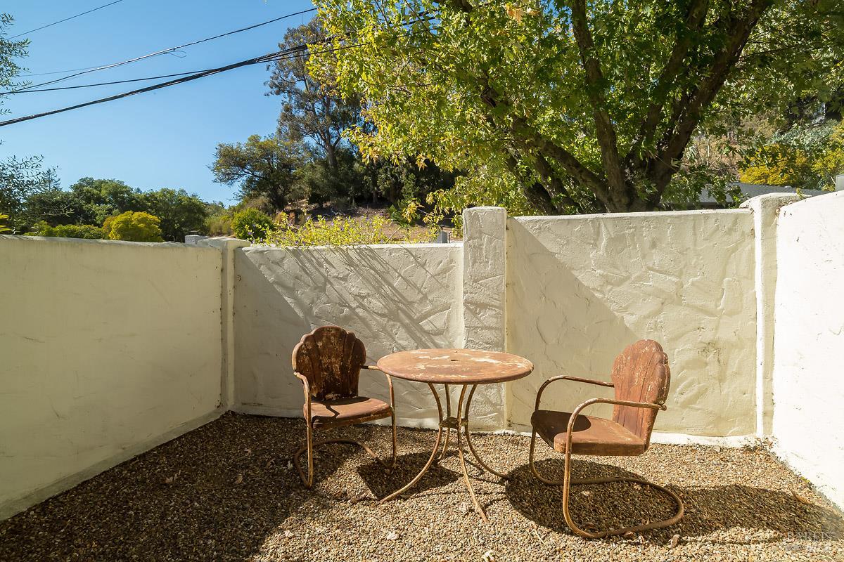 40-44 Elizabeth Way San Rafael CA 94901