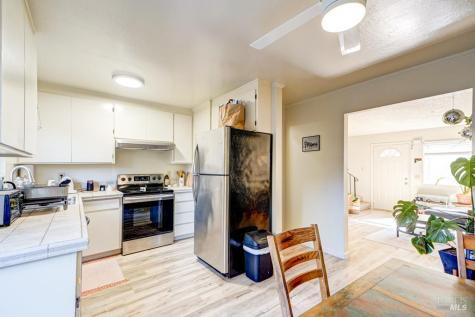 726 Orchard Street Santa Rosa CA 95404