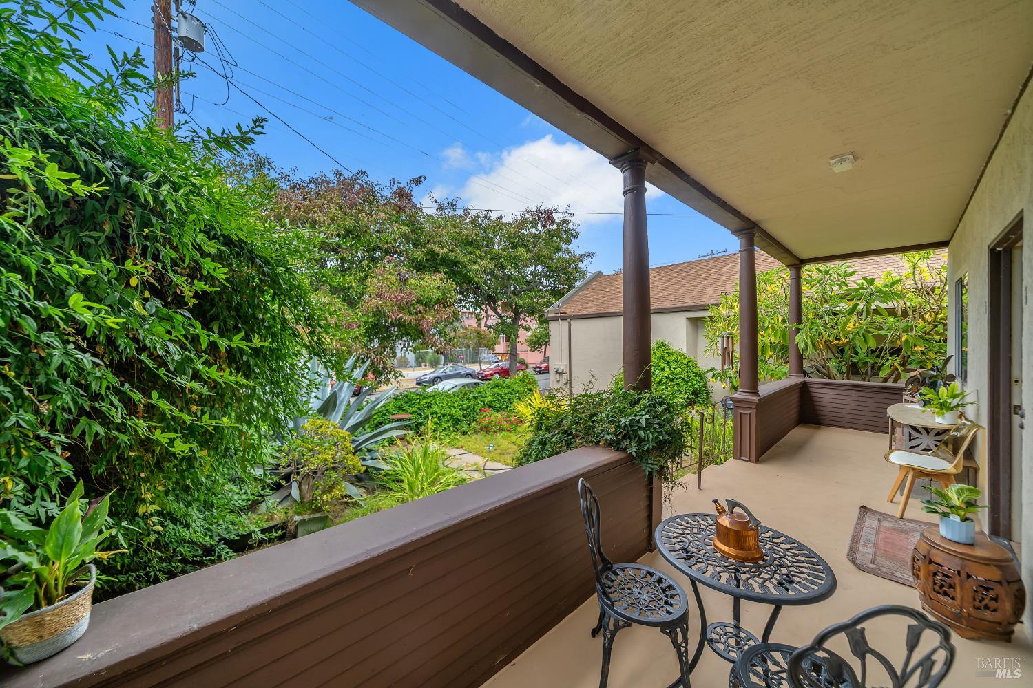 1614 Russell Street Berkeley CA 94703