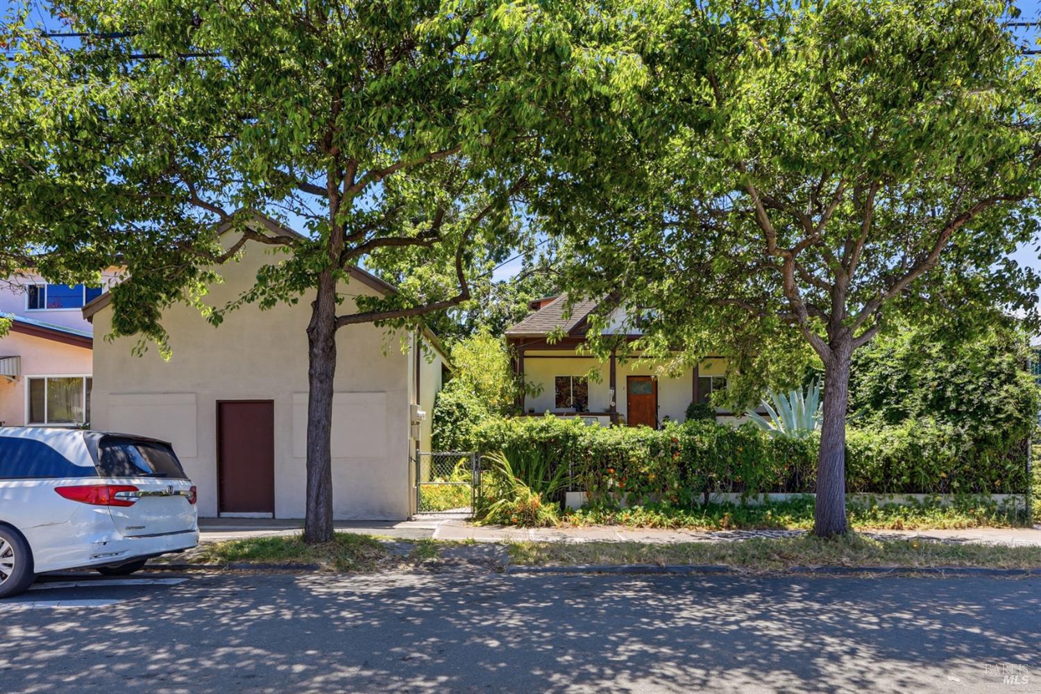 1614 Russell Street Berkeley CA 94703