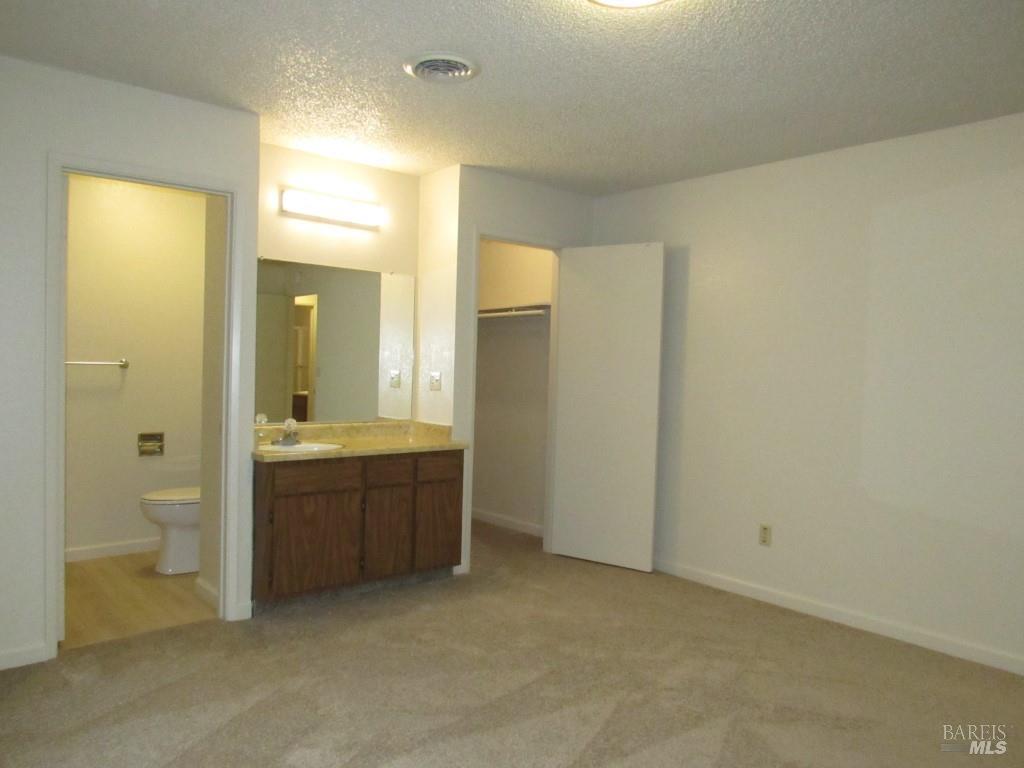 344-340 El Rio Court Ukiah CA 95482