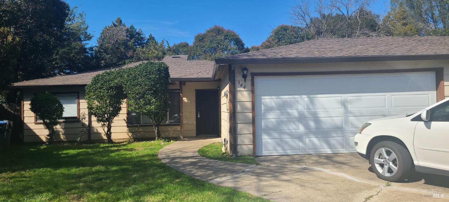 344-340 El Rio Court Ukiah CA 95482