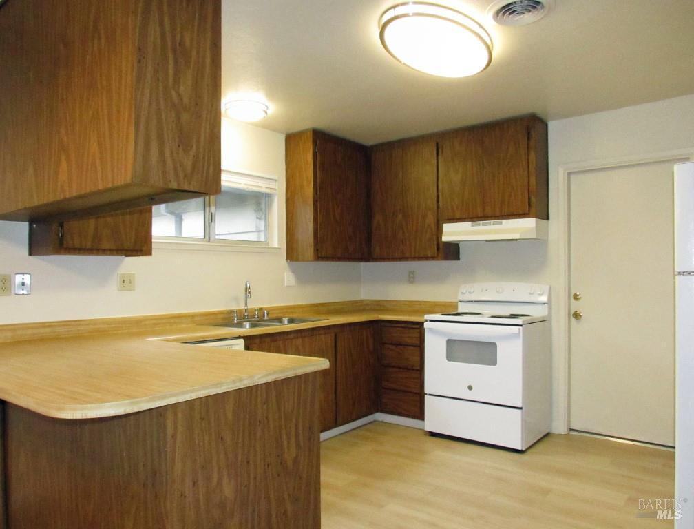 344-340 El Rio Court Ukiah CA 95482