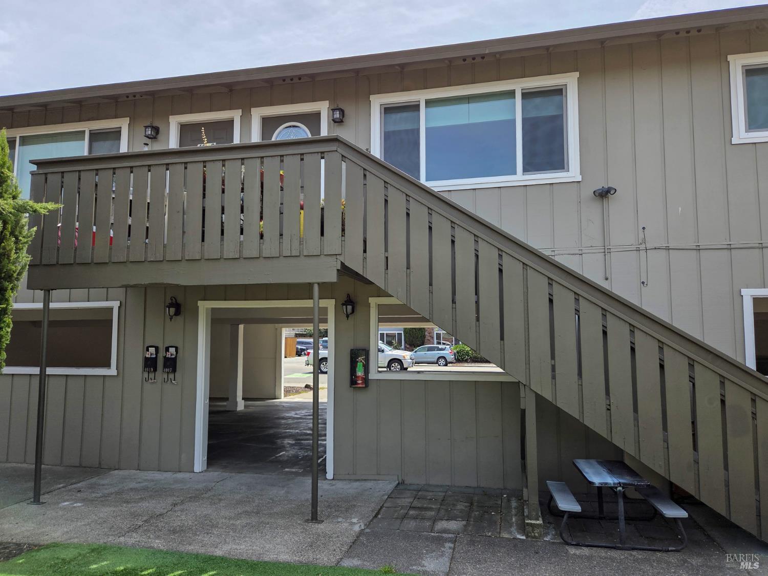 4015 Hoen Avenue Santa Rosa CA 95405