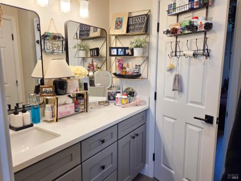4015 Hoen Avenue Santa Rosa CA 95405