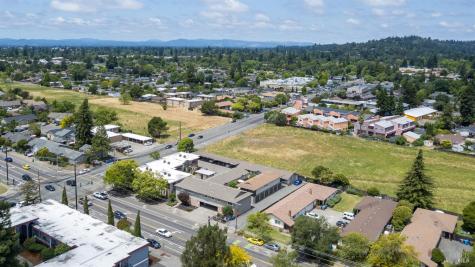 4015 Hoen Avenue Santa Rosa CA 95405
