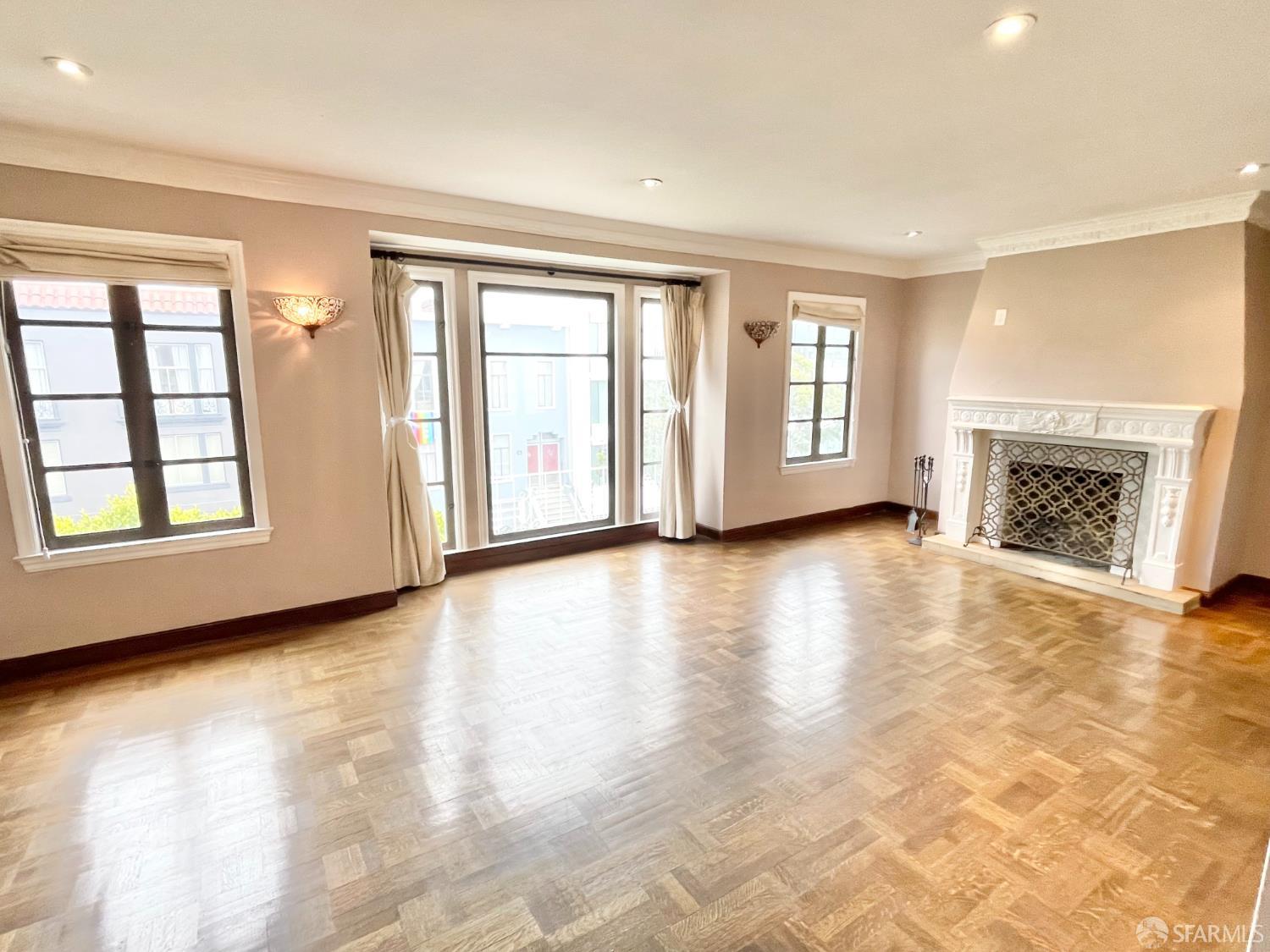 3122-3124 Pierce Street San Francisco CA 94123