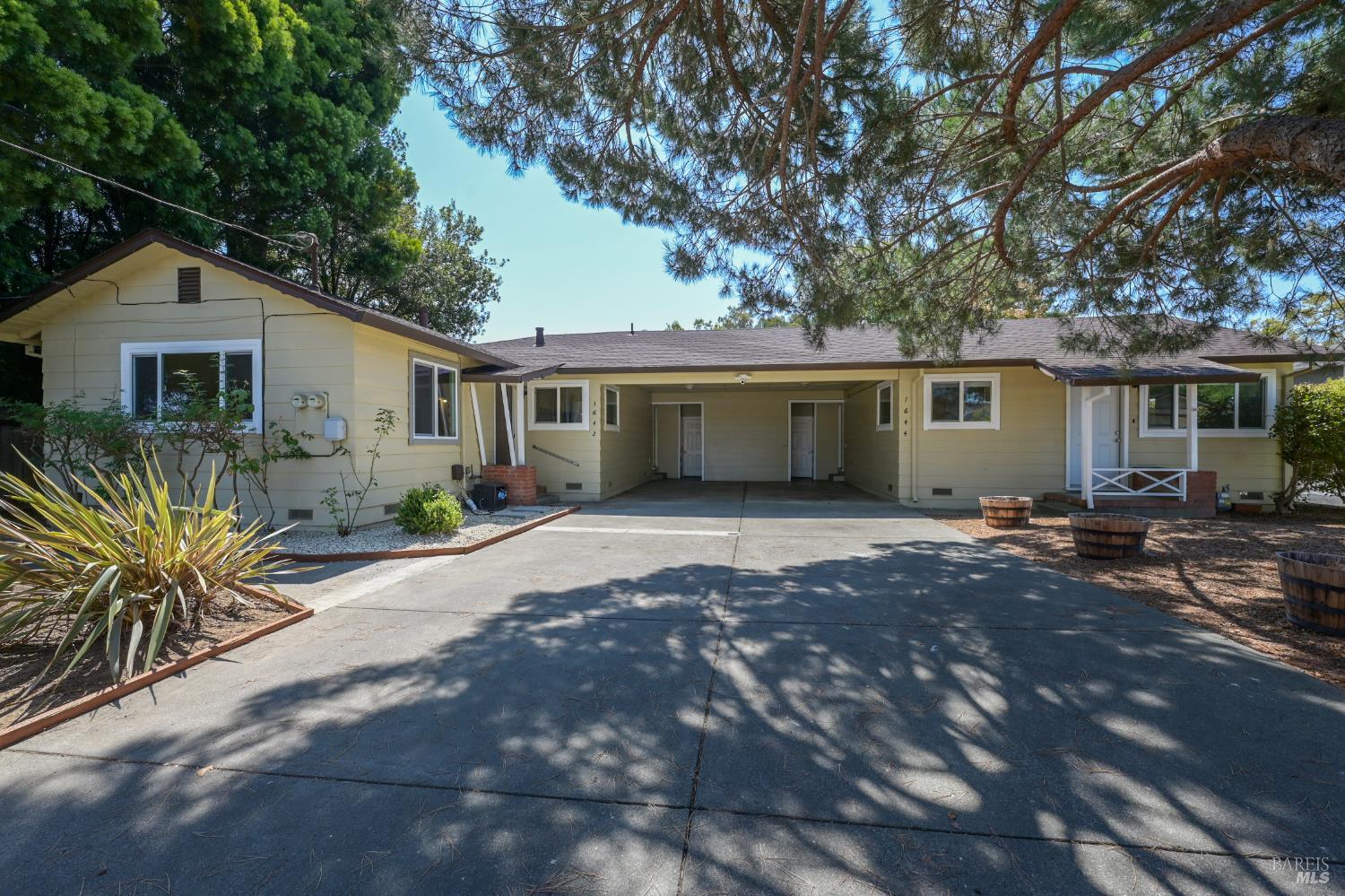 1642-1644 Jennings Avenue Santa Rosa CA 95401