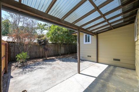 1642-1644 Jennings Avenue Santa Rosa CA 95401