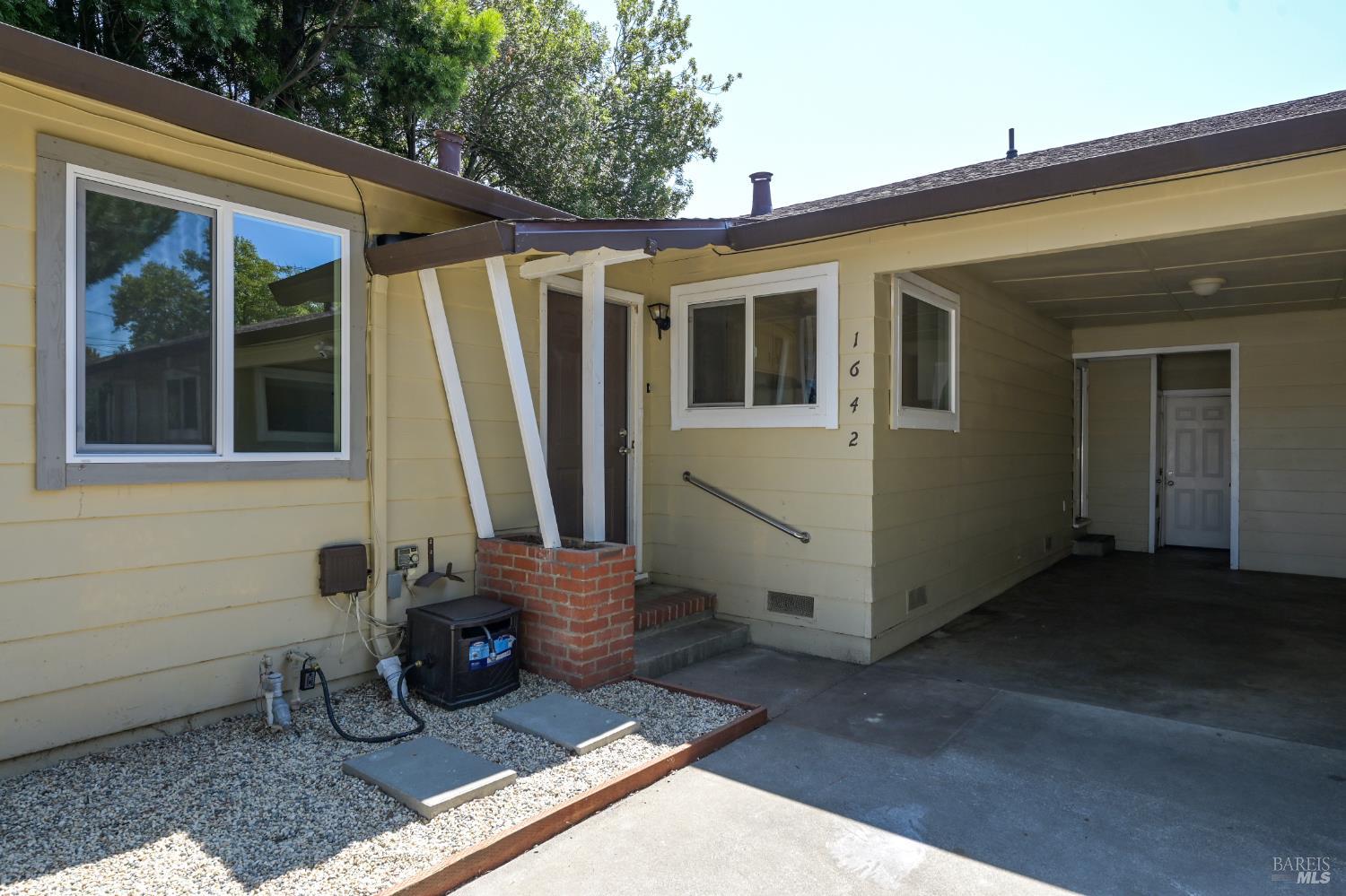 1642-1644 Jennings Avenue Santa Rosa CA 95401