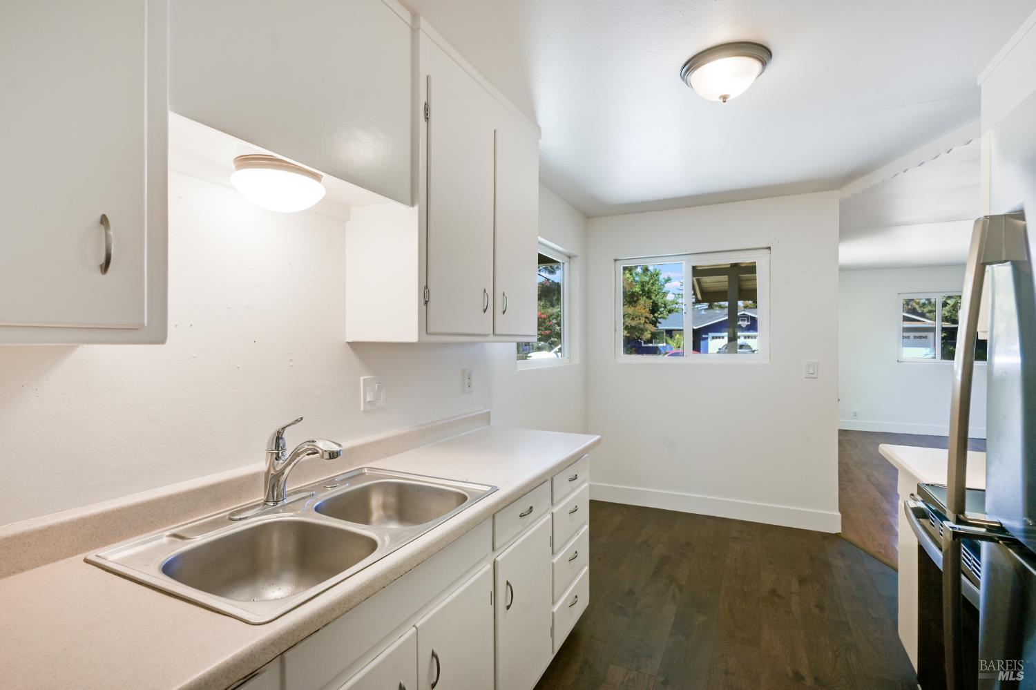 1642-1644 Jennings Avenue Santa Rosa CA 95401
