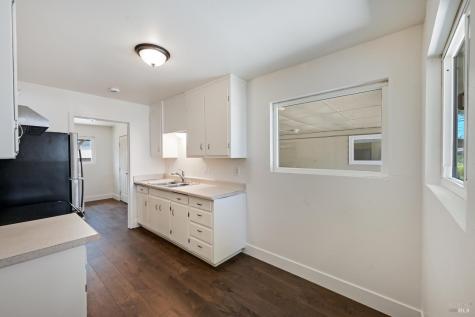 1642-1644 Jennings Avenue Santa Rosa CA 95401