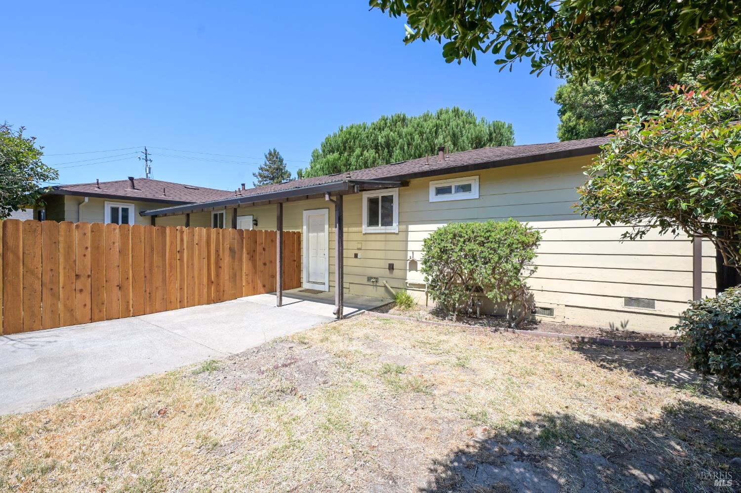 1642-1644 Jennings Avenue Santa Rosa CA 95401