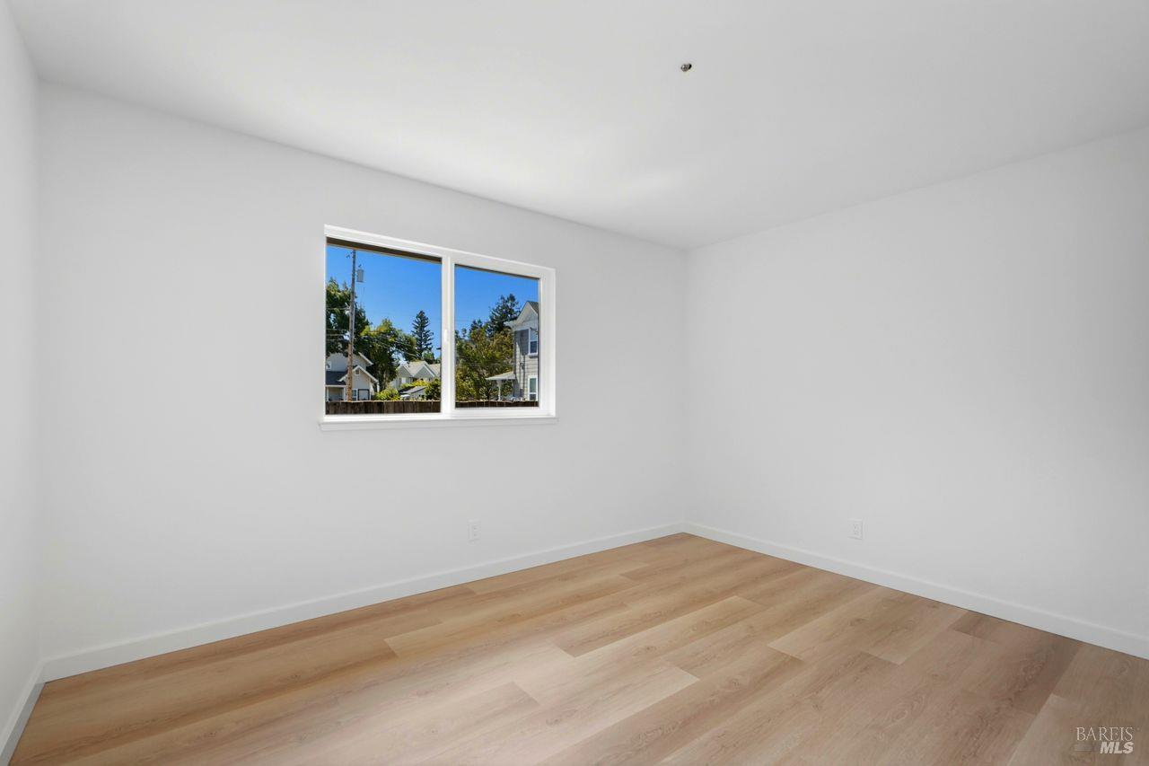 509 Fitch Street Healdsburg CA 95448