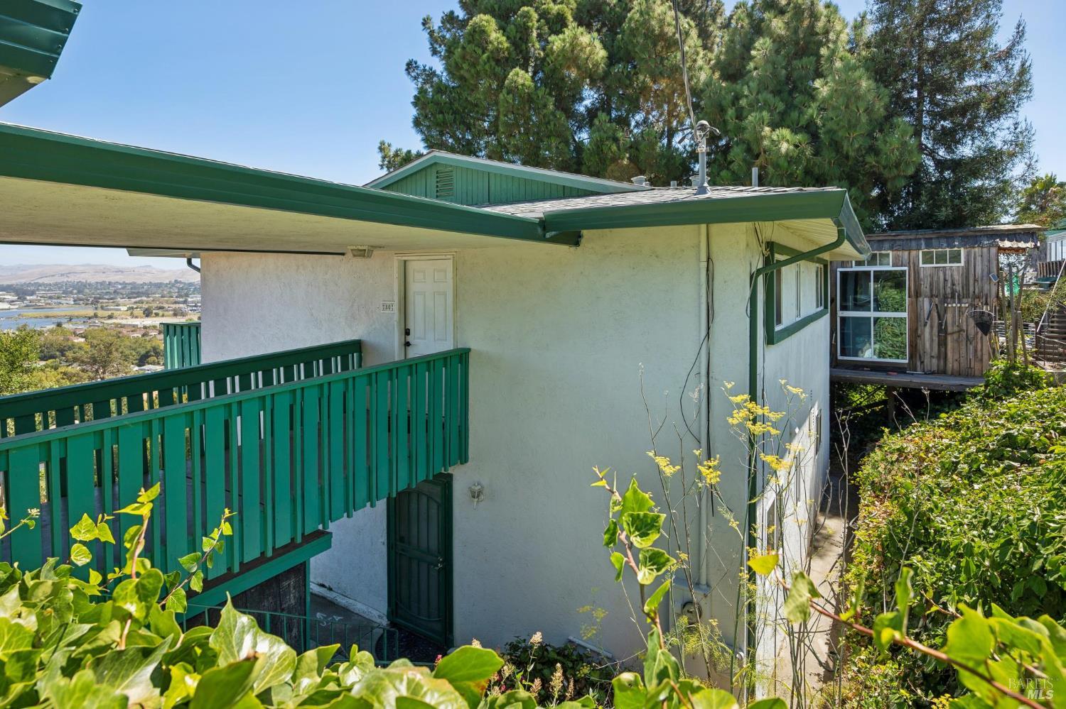 80 Frey Place Vallejo CA 94590