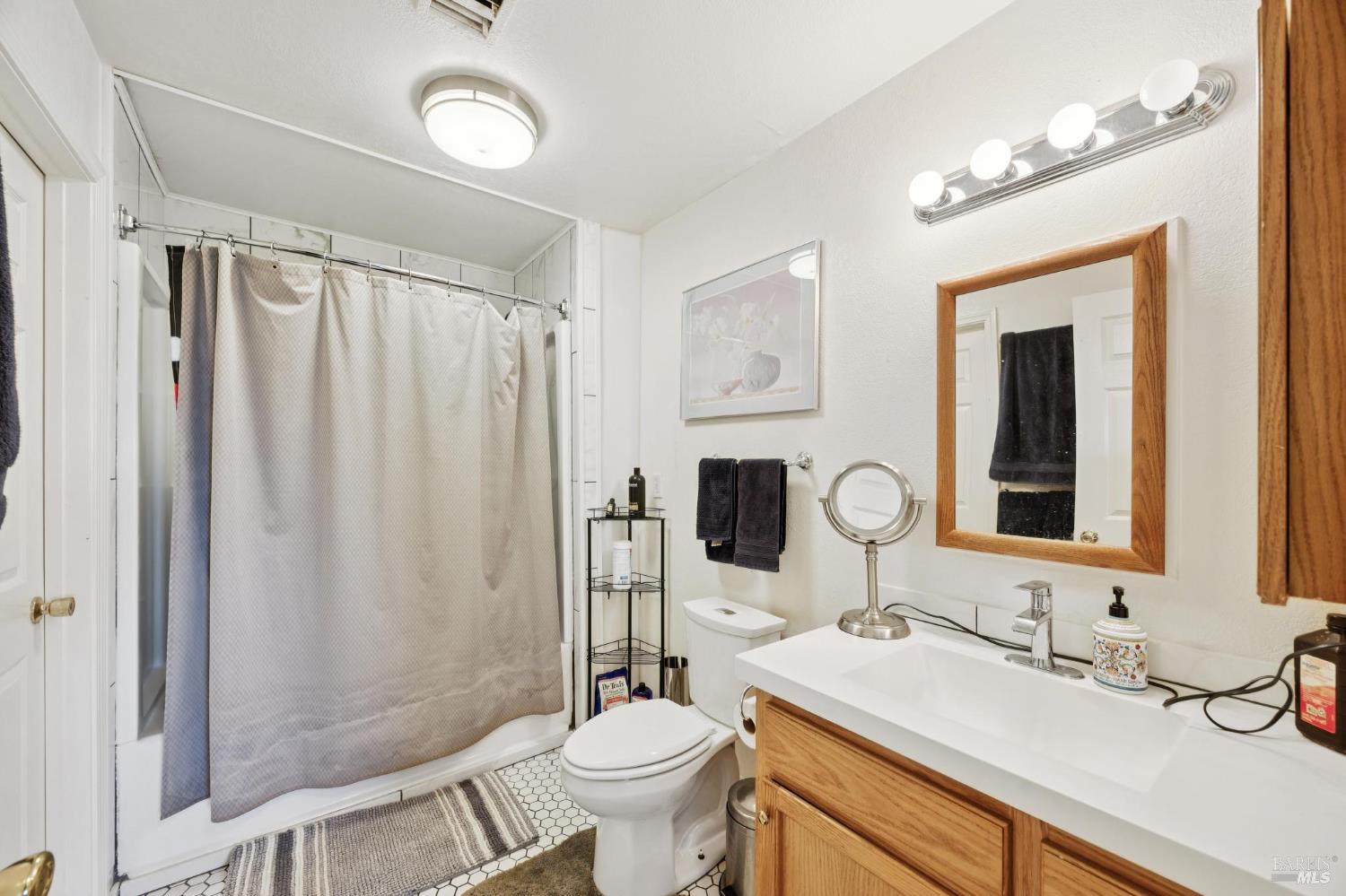 80 Frey Place Vallejo CA 94590