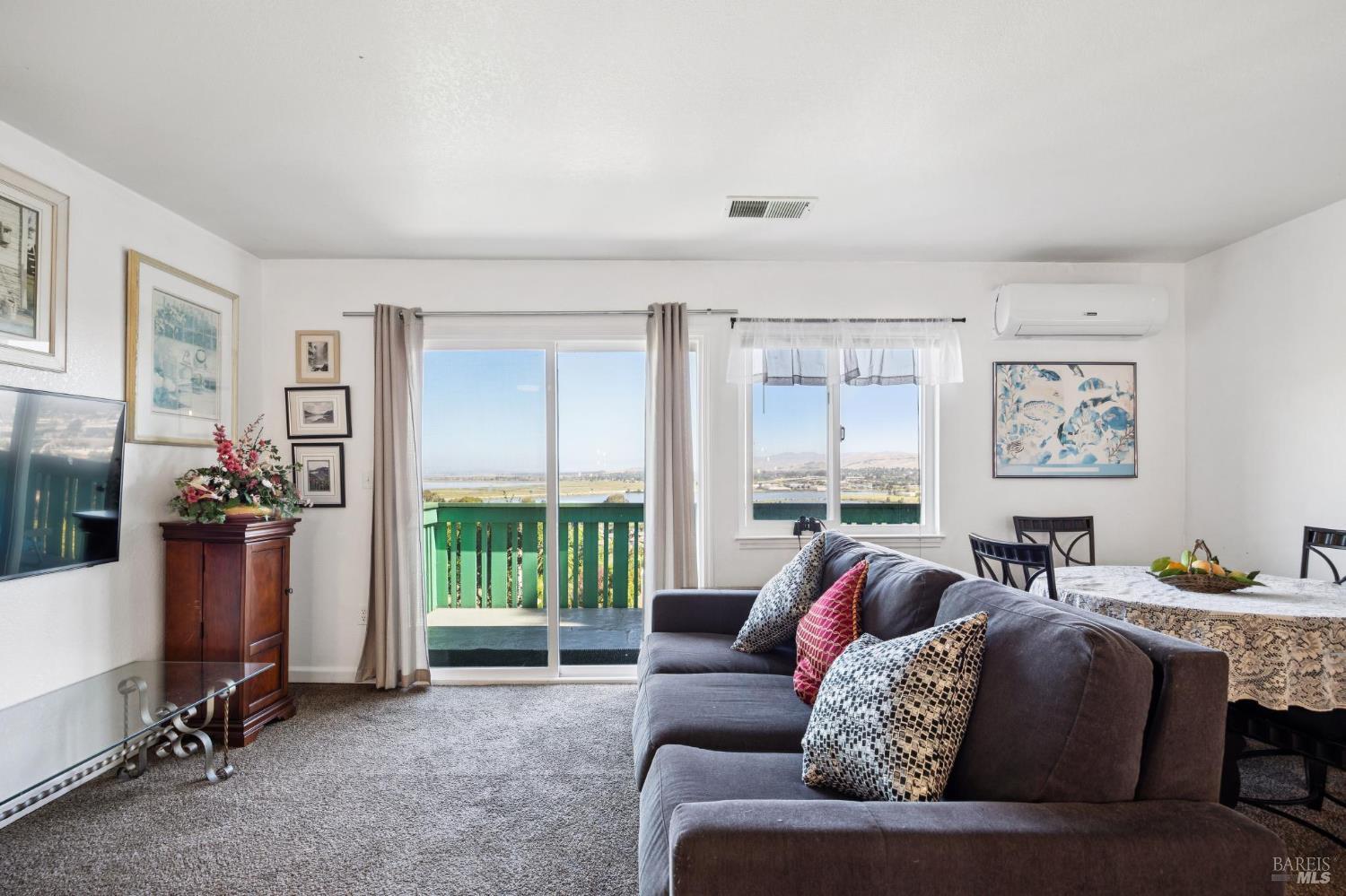80 Frey Place Vallejo CA 94590