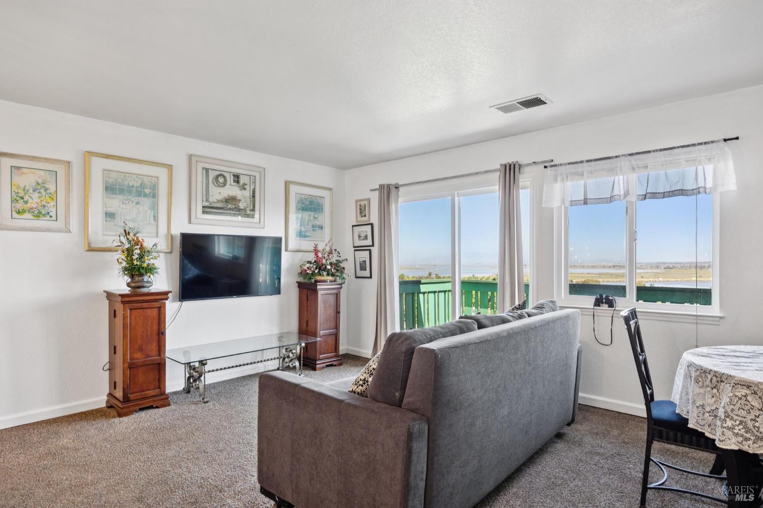 80 Frey Place Vallejo CA 94590