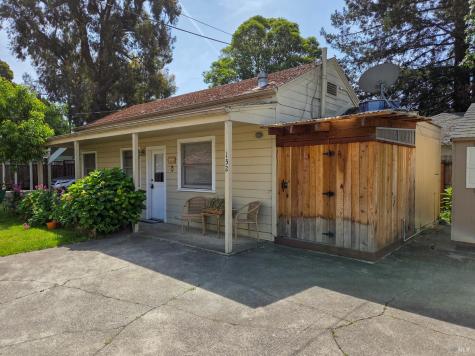 150-152 W 8th Street Santa Rosa CA 95401