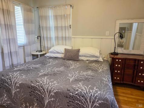 150-152 W 8th Street Santa Rosa CA 95401