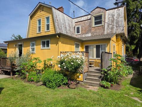 150-152 W 8th Street Santa Rosa CA 95401