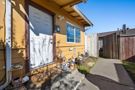 2549-2553 Corby Avenue Santa Rosa CA 95407