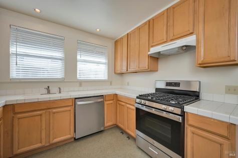 1404 Slater Street Santa Rosa CA 95404