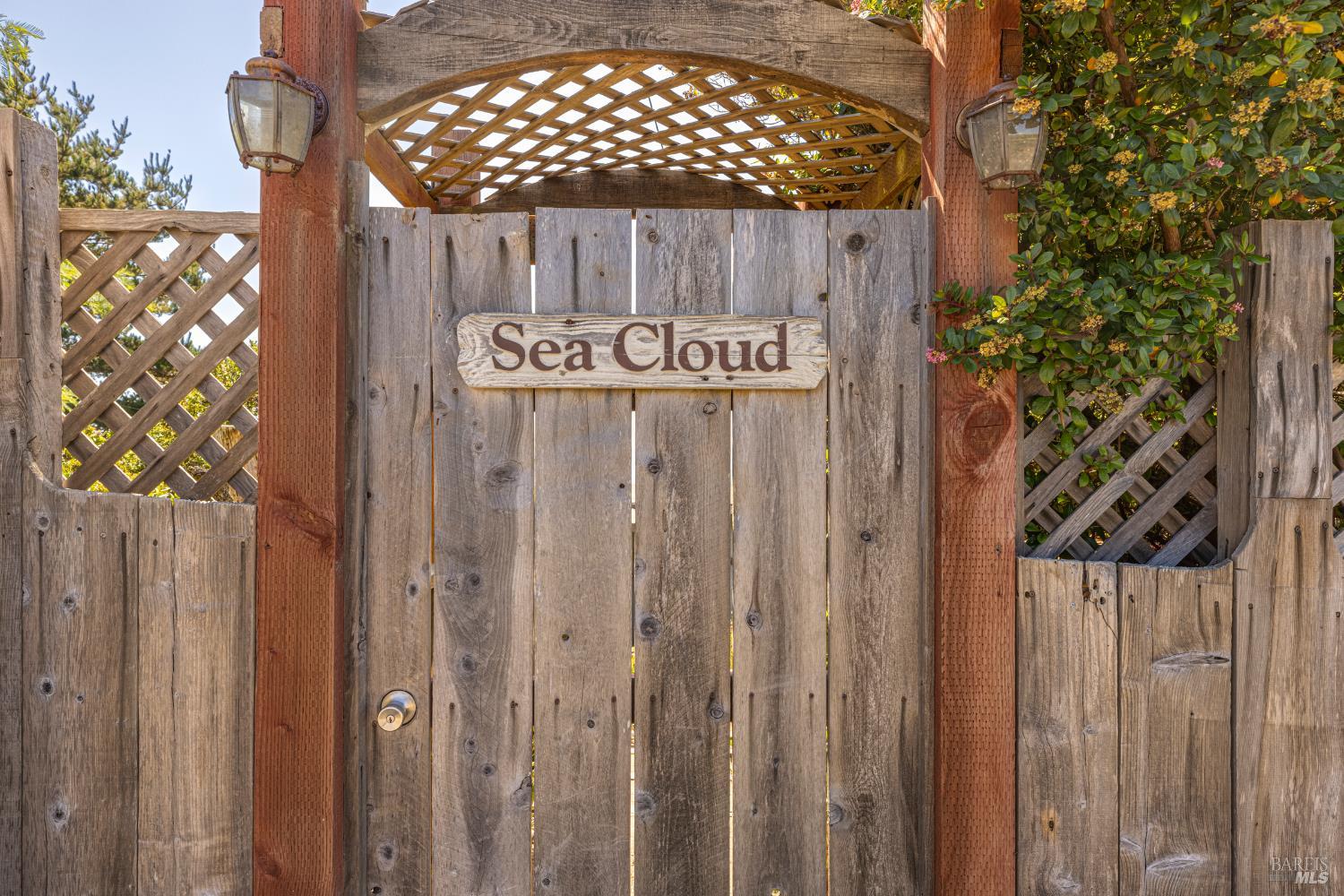 Albion CA 95410