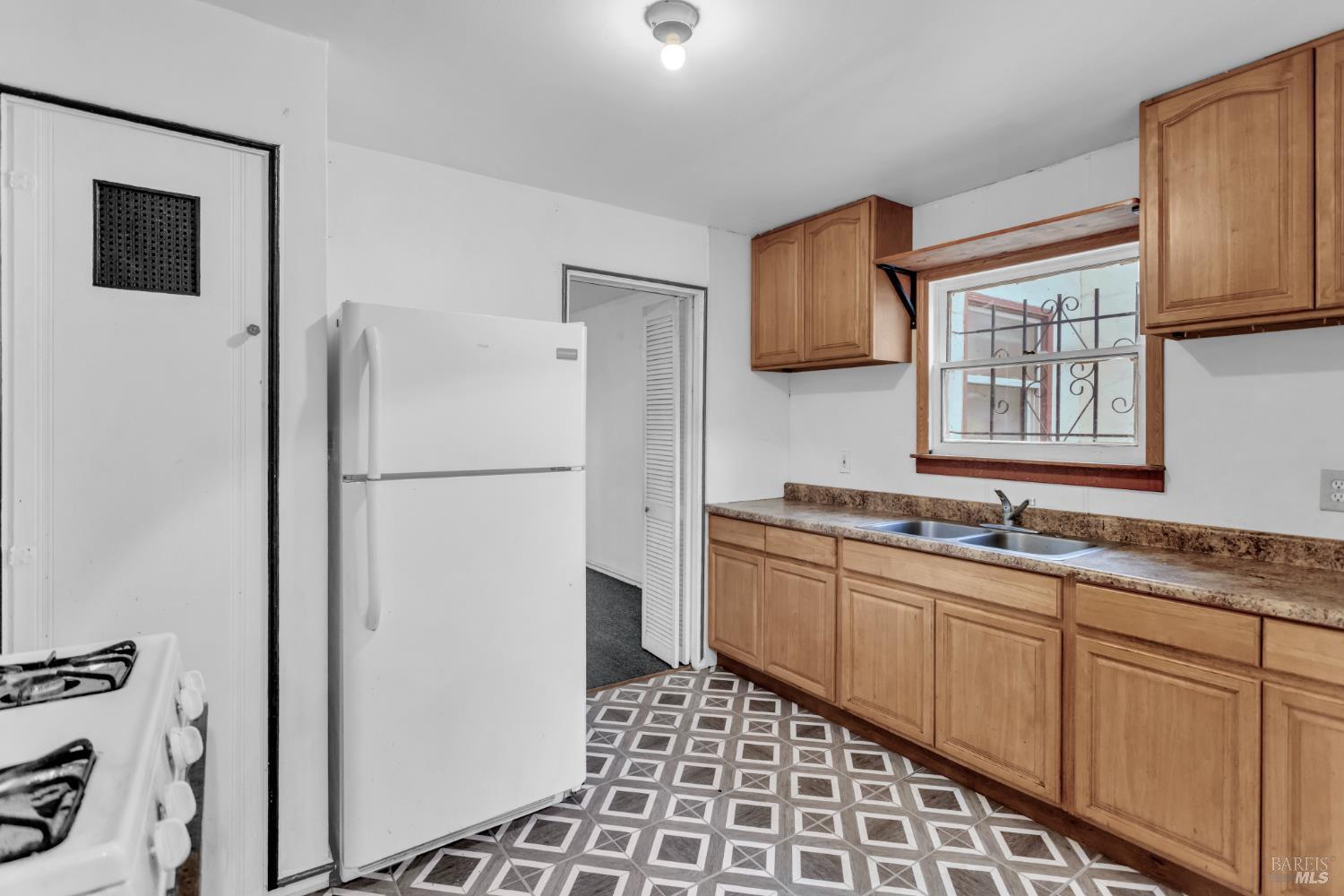 1044 Tuolumne Street Vallejo CA 94590