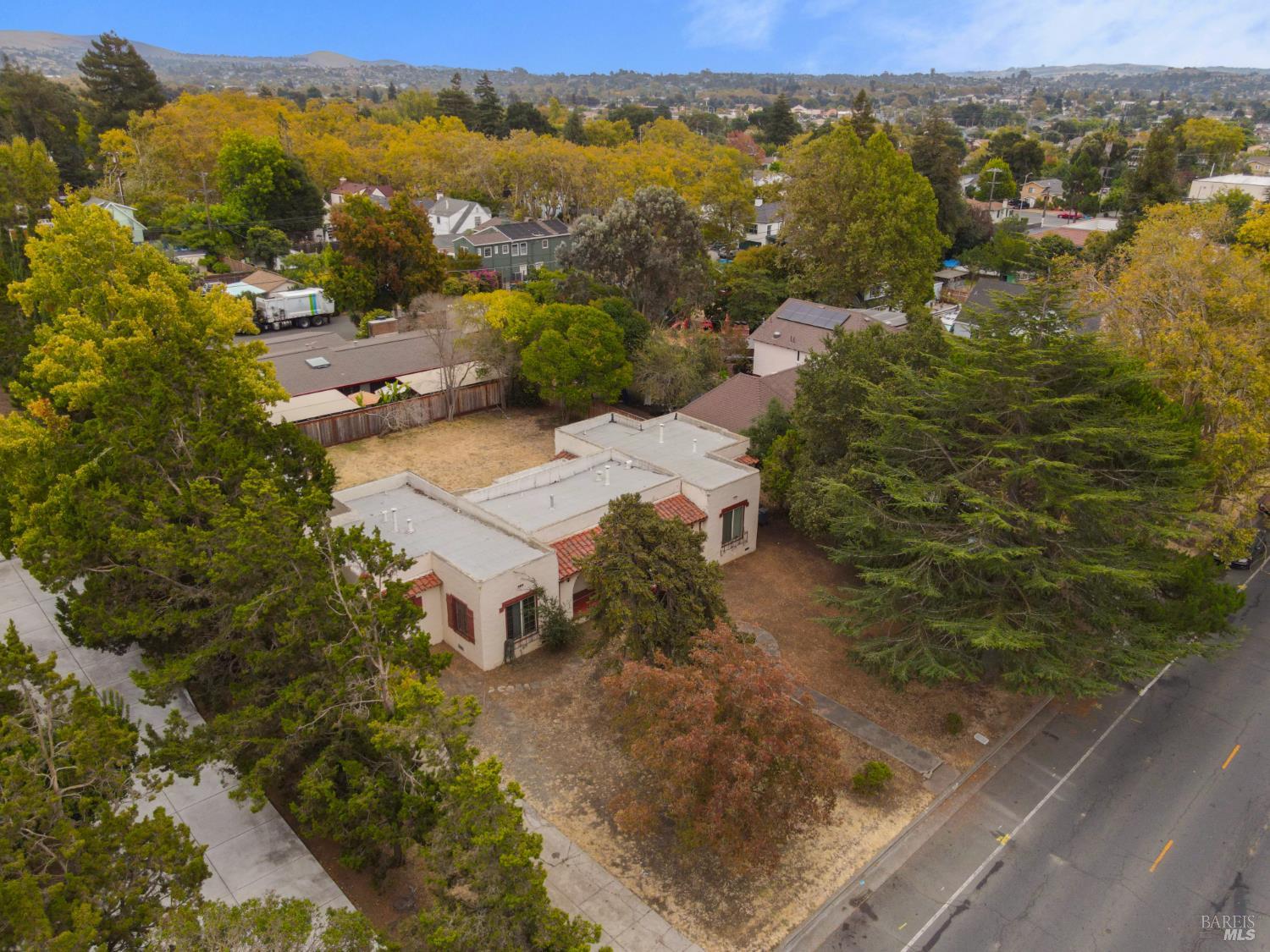 1044 Tuolumne Street Vallejo CA 94590