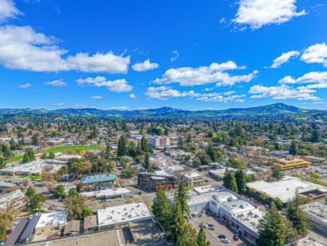 418 Humboldt Street Santa Rosa CA 95404