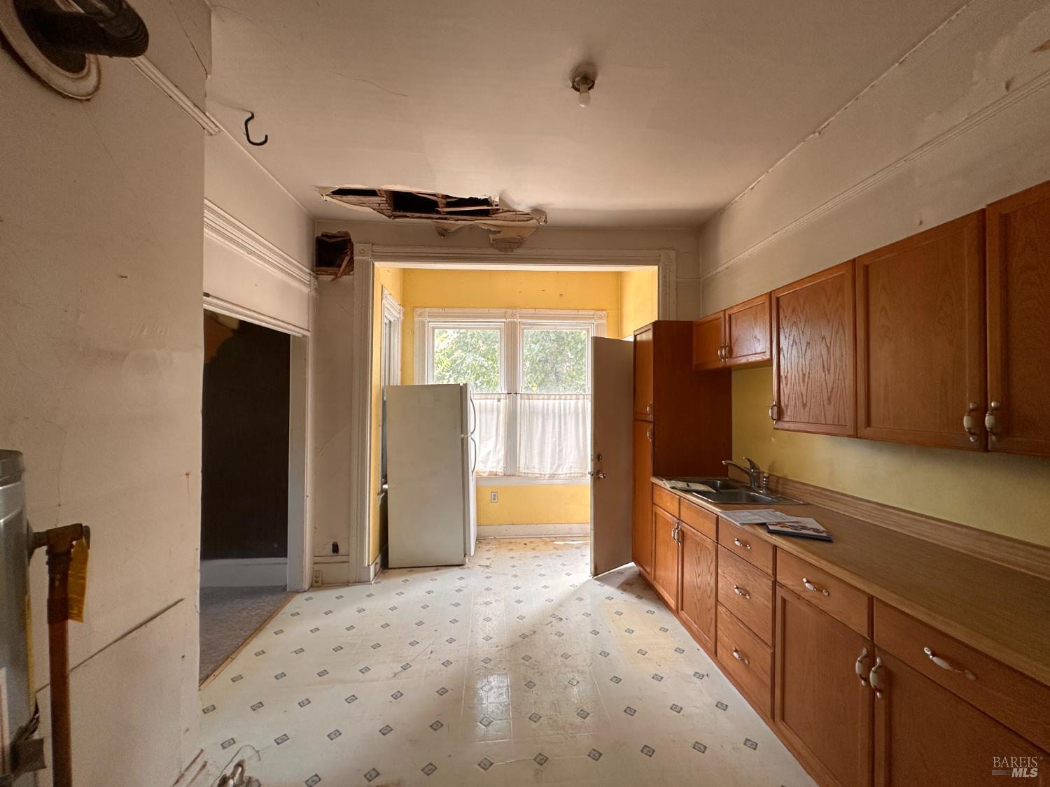 131 Coombs Street Napa CA 94559