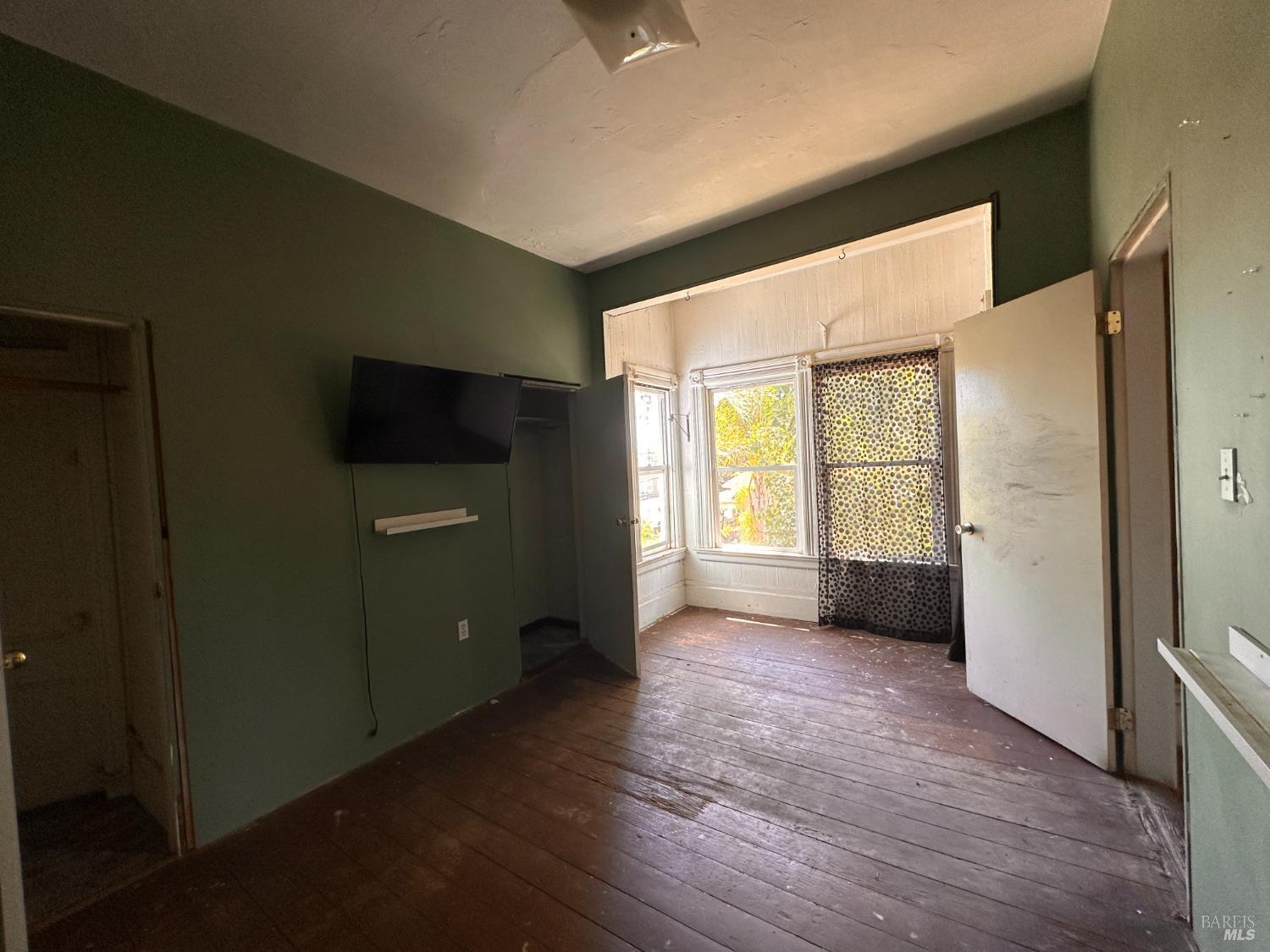131 Coombs Street Napa CA 94559
