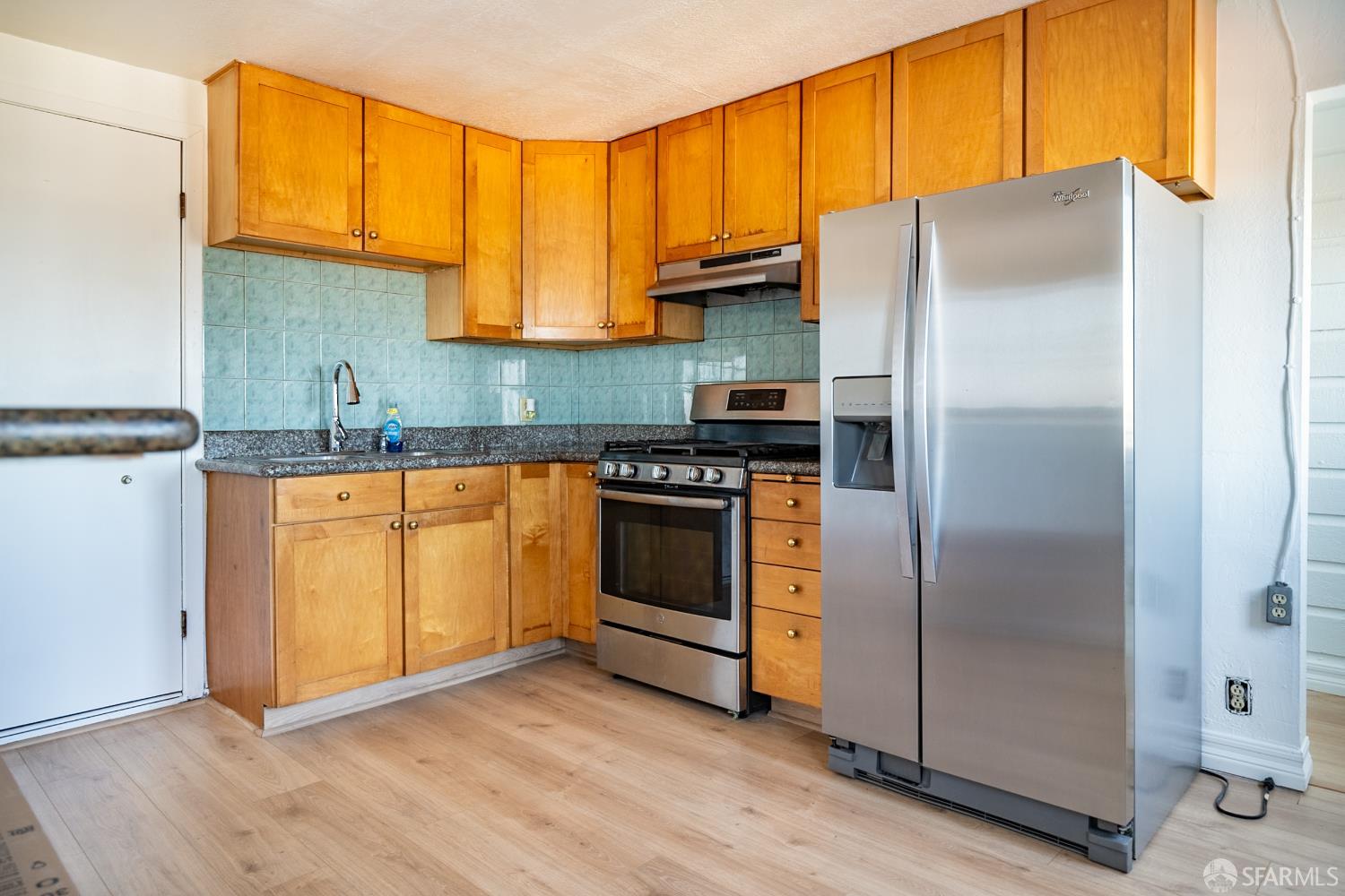 424 Bellevue Avenue Daly City CA 94014