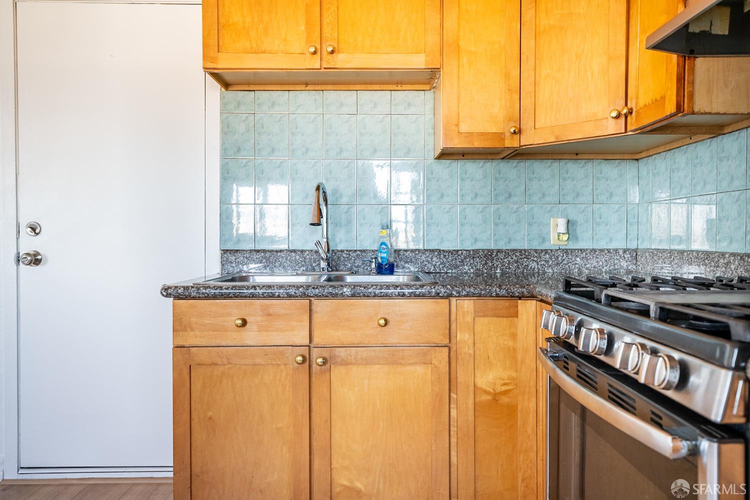 424 Bellevue Avenue Daly City CA 94014