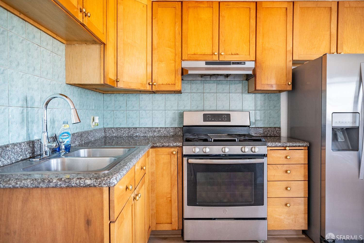 424 Bellevue Avenue Daly City CA 94014