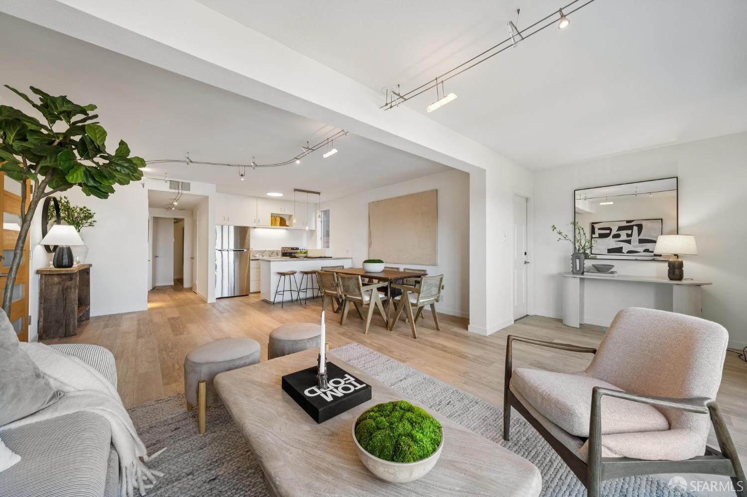 504-506 Roosevelt Way San Francisco CA 94114