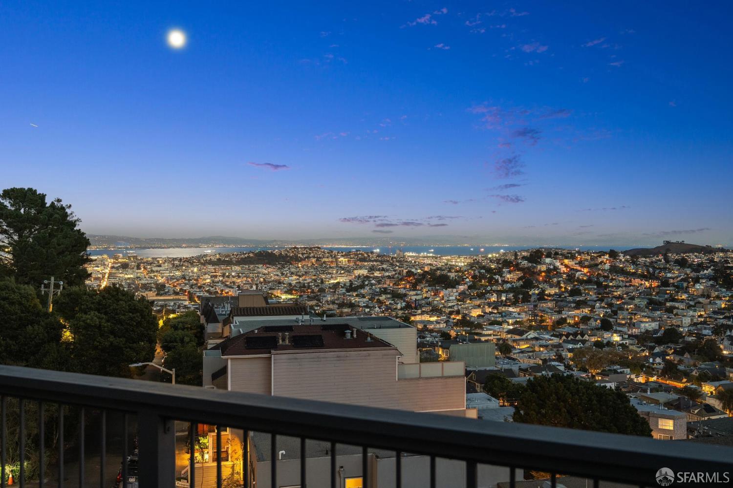 504-506 Roosevelt Way San Francisco CA 94114