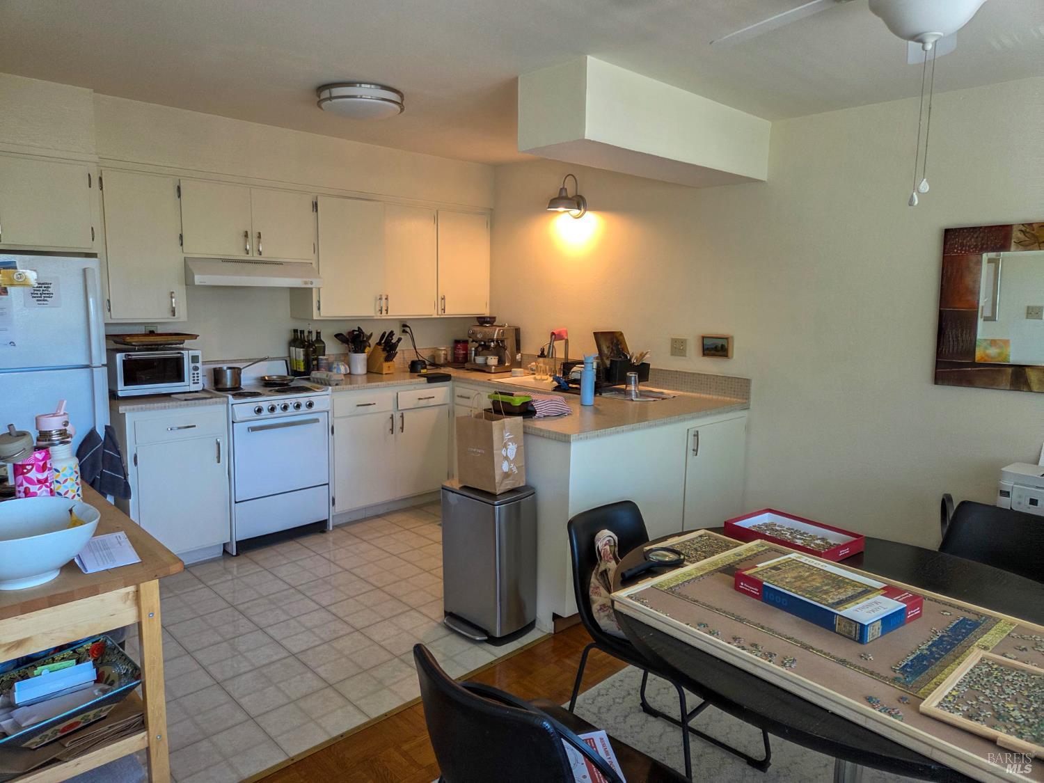 1562 Sir Francis Drake Boulevard San Anselmo CA 94960