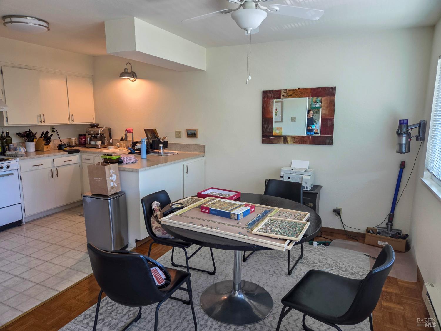 1562 Sir Francis Drake Boulevard San Anselmo CA 94960