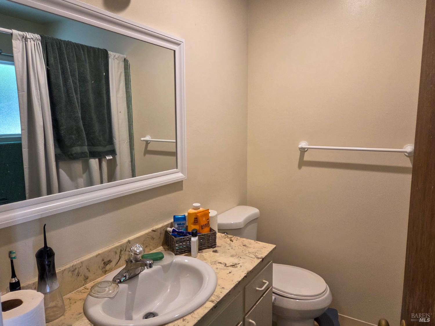 1562 Sir Francis Drake Boulevard San Anselmo CA 94960