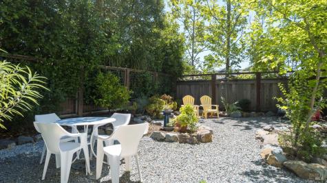 1562 Sir Francis Drake Boulevard San Anselmo CA 94960