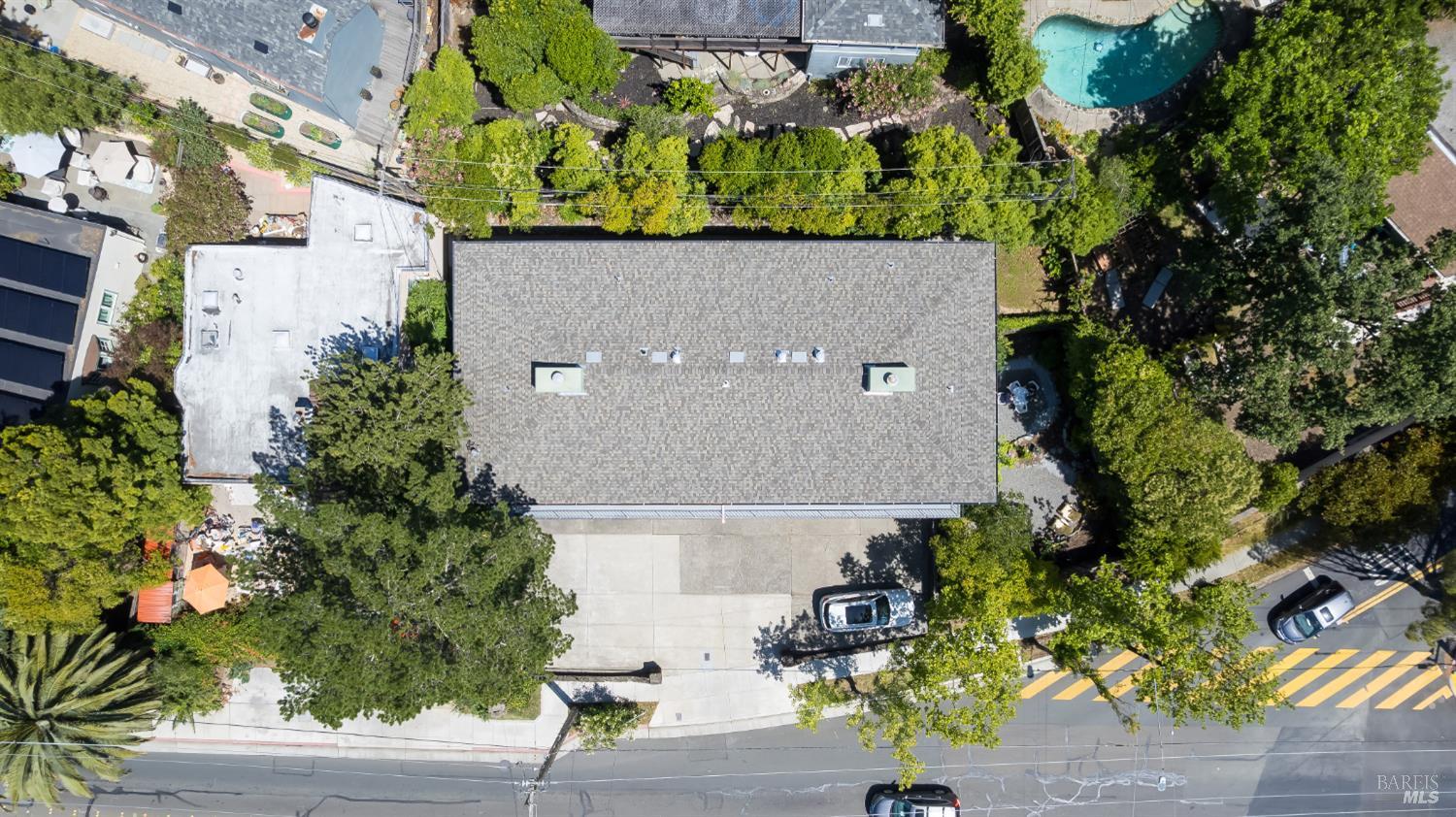 1562 Sir Francis Drake Boulevard San Anselmo CA 94960
