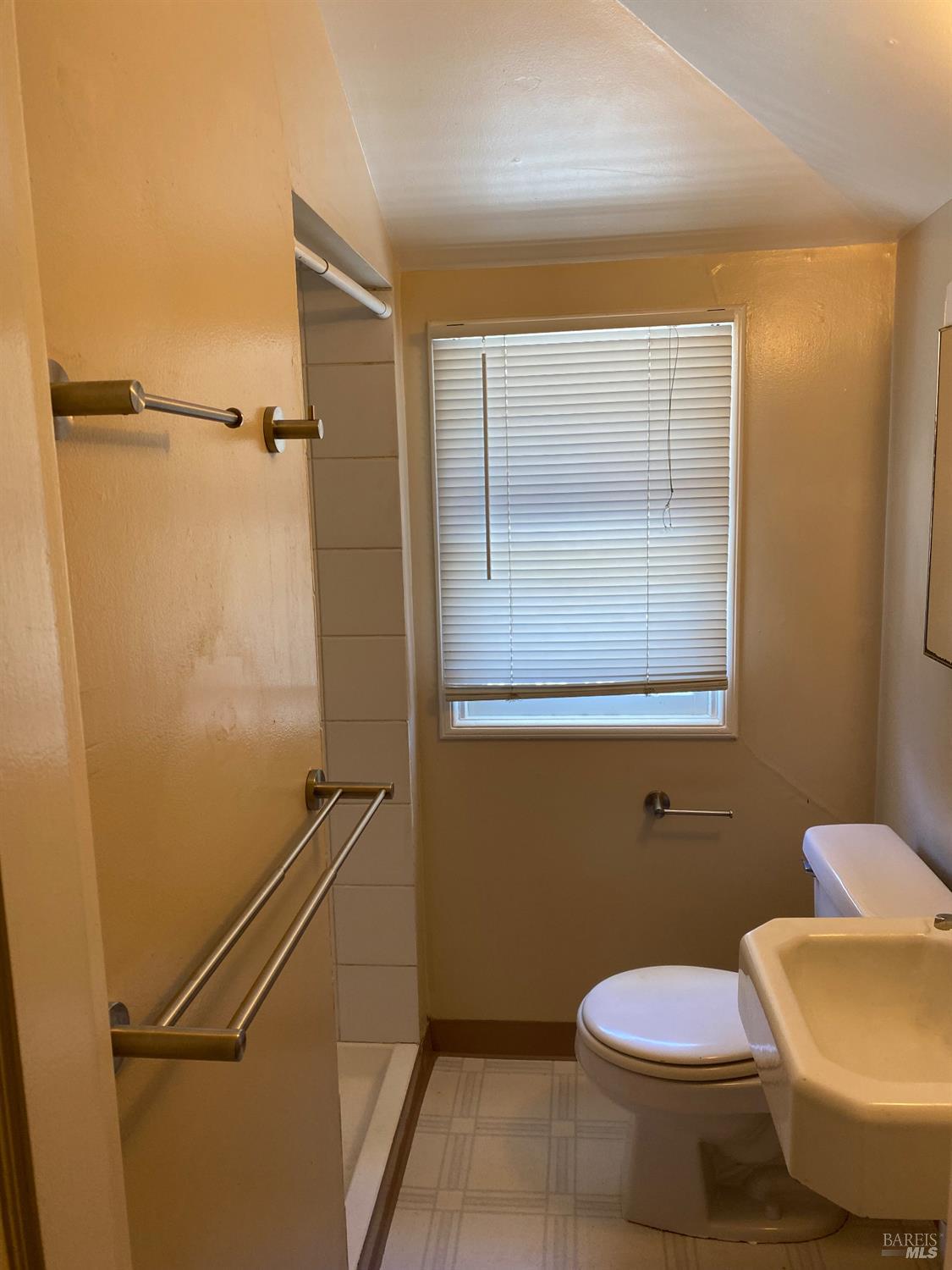 618 Benton Street Santa Rosa CA 95404