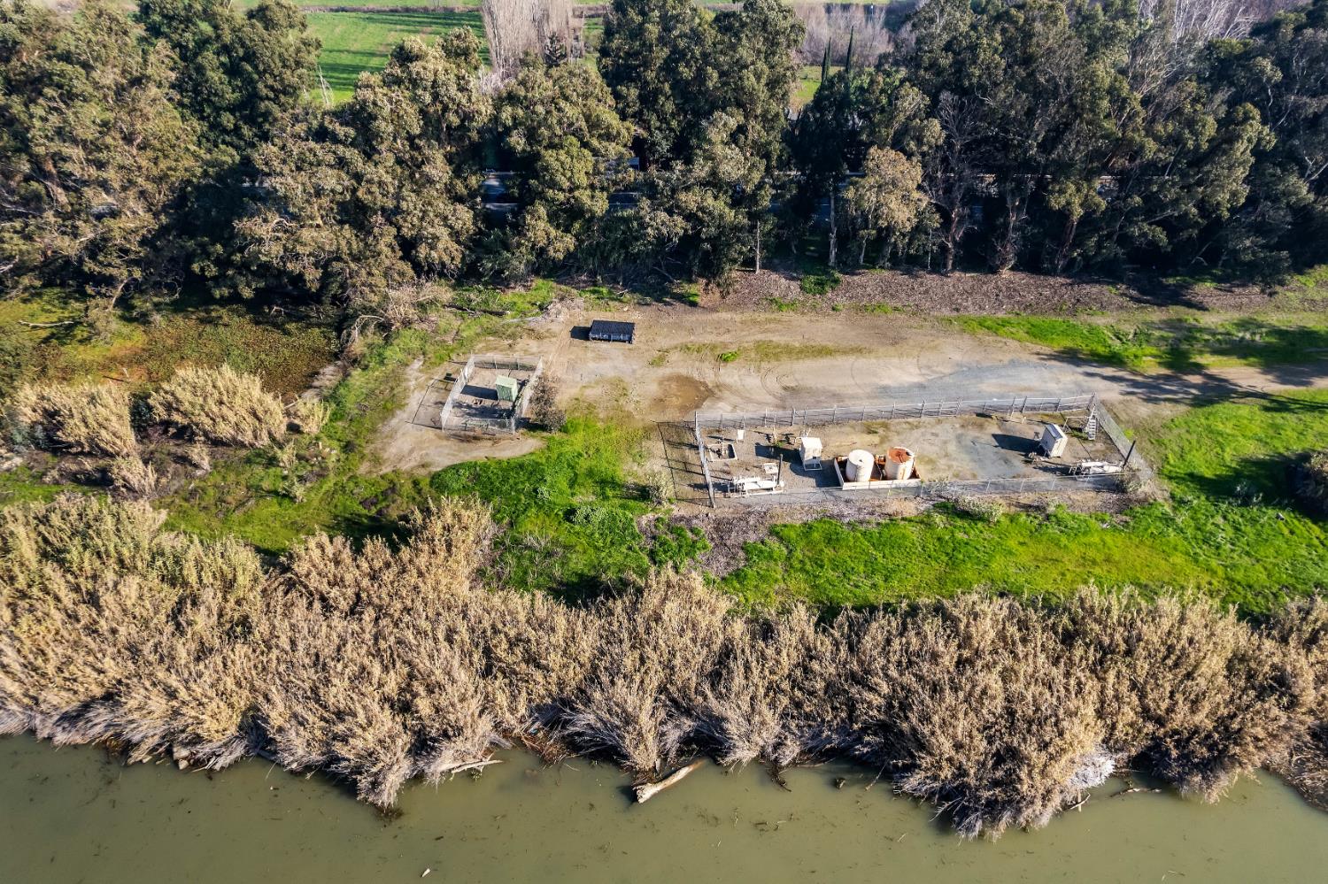 16739 Highway 160 Isleton CA 95641