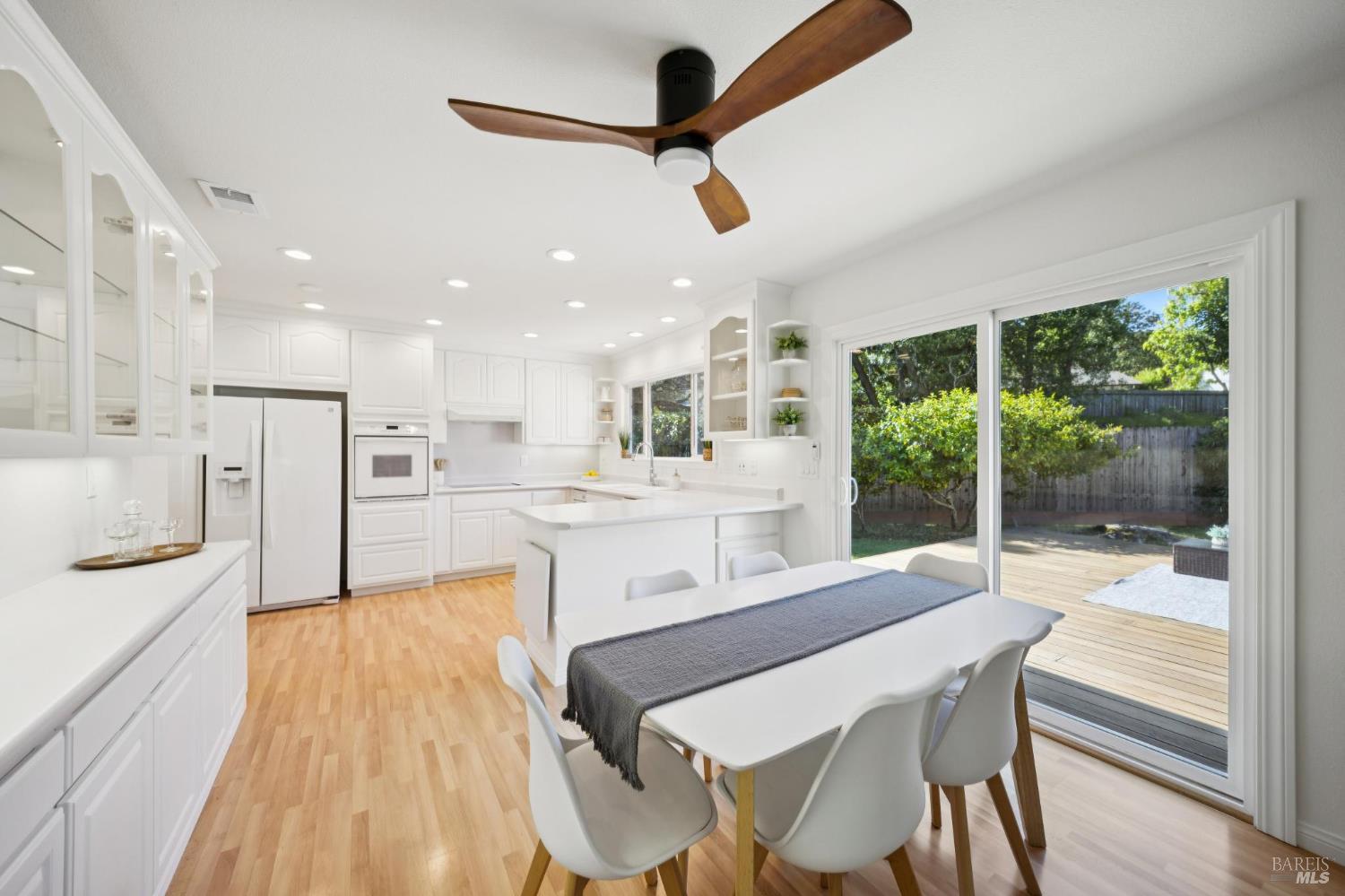 14 Angelica Court Novato CA 94947