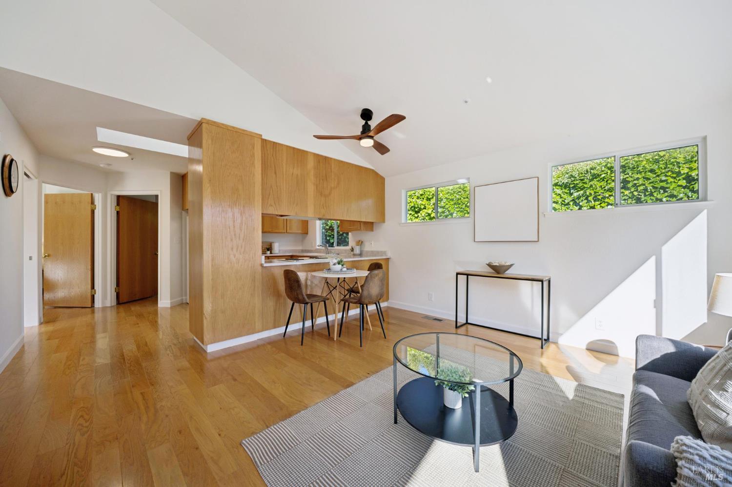 14 Angelica Court Novato CA 94947