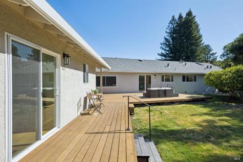 14 Angelica Court Novato CA 94947