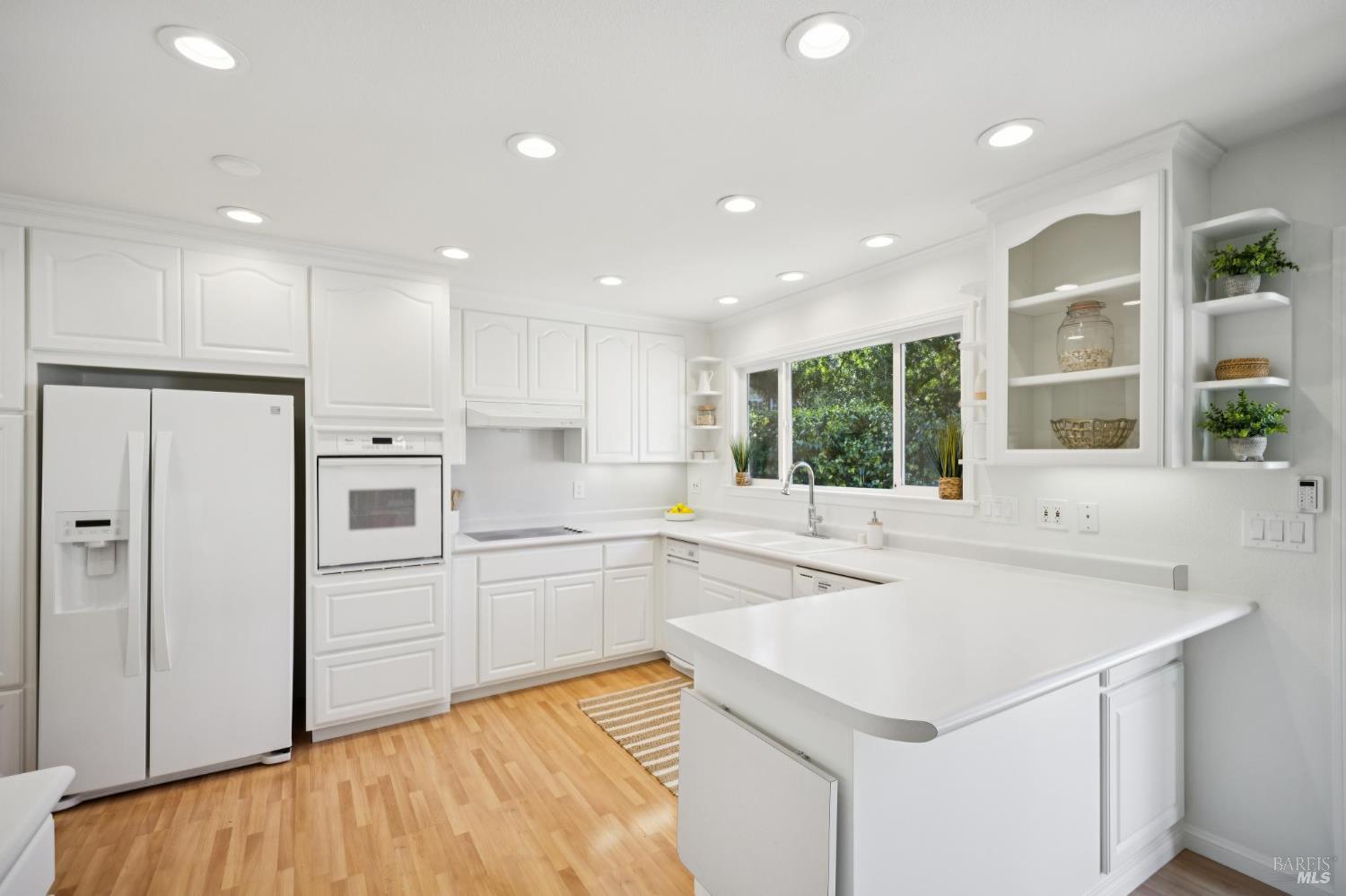 14 Angelica Court Novato CA 94947
